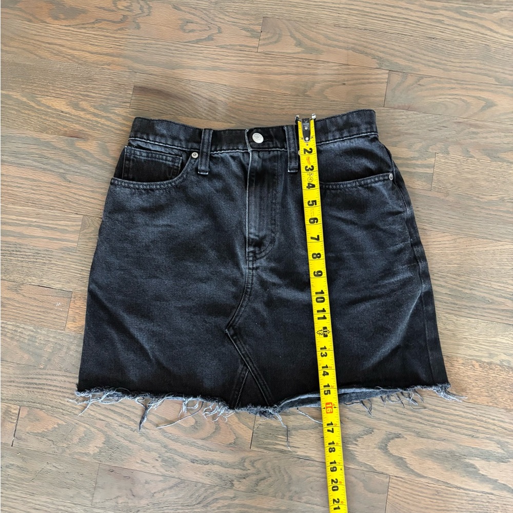 Madewell Black Denim Skirt - Picture 4 of 6
